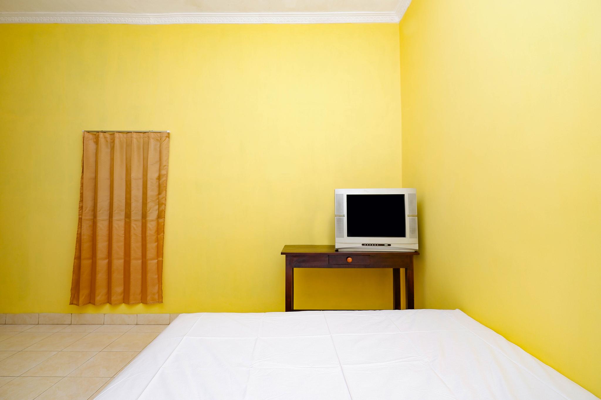 Spot On 2821 Griya Kawula Syariah Hotel Surakarta  Exterior photo