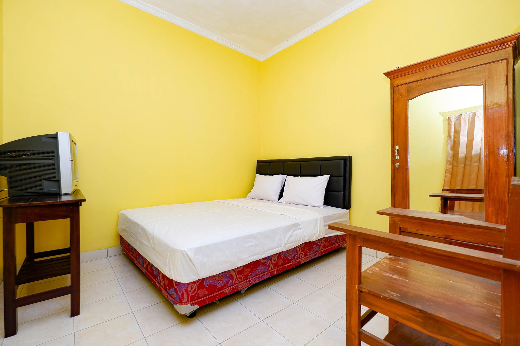 Spot On 2821 Griya Kawula Syariah Hotel Surakarta  Exterior photo